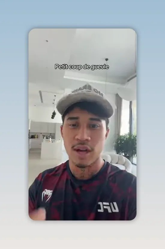 homme avec casquette parlant face caméra dans un grand salon blanc avec le texte Petit coup de gueule en haut